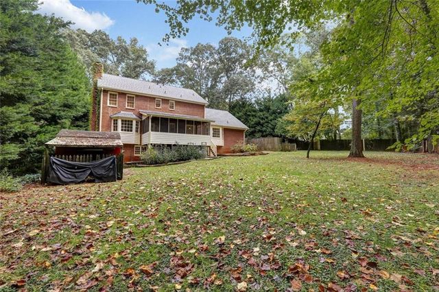 5774 Vantage Court, Stone Mountain, GA 30087