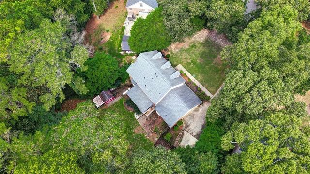 5774 Vantage Court, Stone Mountain, GA 30087