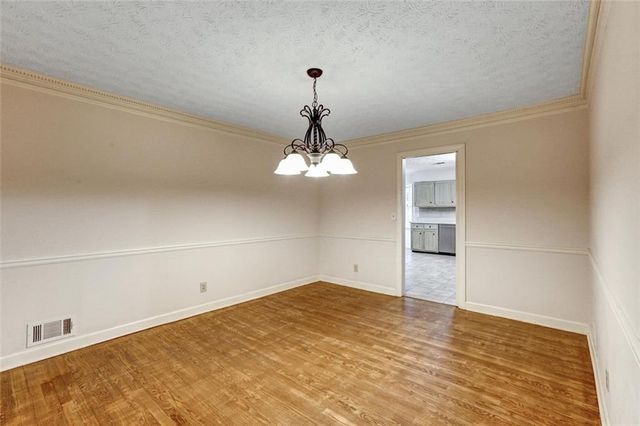 5774 Vantage Court, Stone Mountain, GA 30087