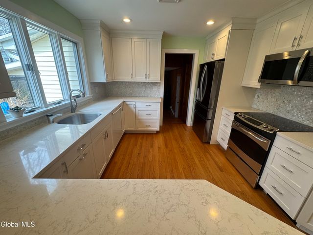 13 Secada Drive, Clifton Park, NY 12065