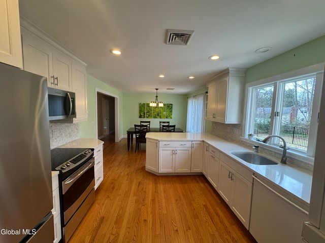 13 Secada Drive, Clifton Park, NY 12065