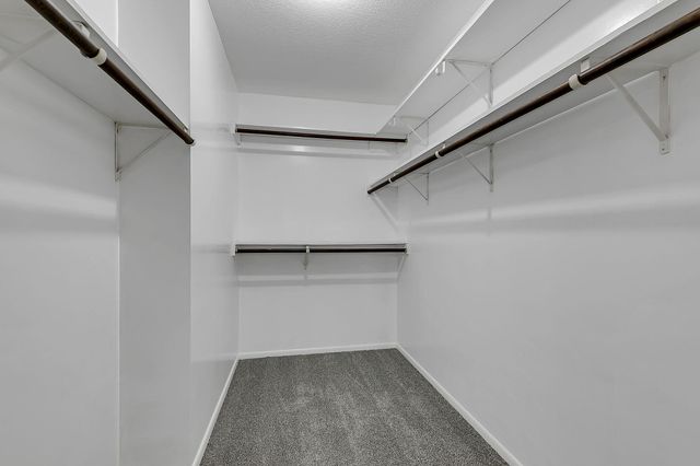 7344 26th Street NE, Willmar, MN 56201