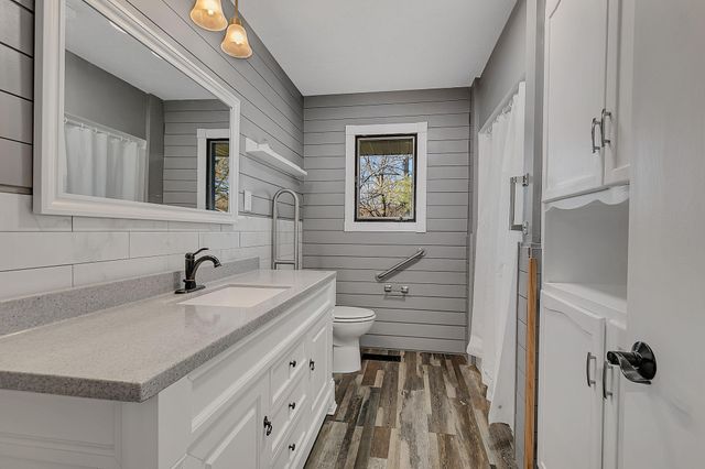 7344 26th Street NE, Willmar, MN 56201