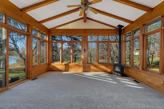 7344 26th Street NE, Willmar, MN 56201