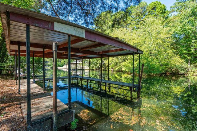 104 buccaneer Street, Hot Springs, AR 71913