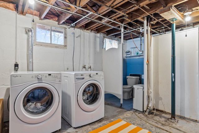 303 N OUTAGAMIE STREET, Appleton, WI 54914