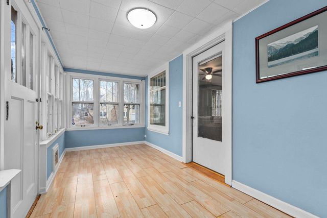 303 N OUTAGAMIE STREET, Appleton, WI 54914