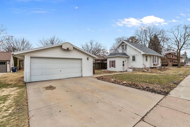 303 N OUTAGAMIE STREET, Appleton, WI 54914