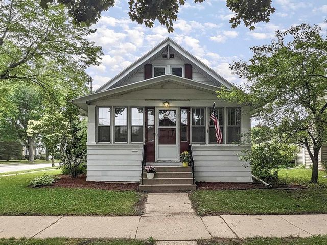 303 N OUTAGAMIE STREET, Appleton, WI 54914