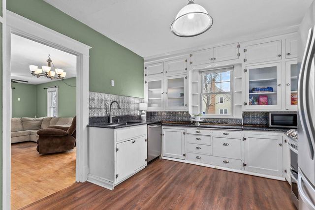 303 N OUTAGAMIE STREET, Appleton, WI 54914