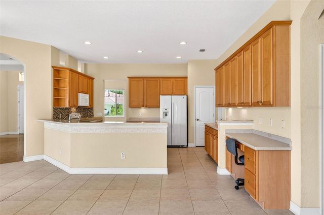 2212 MYRTLE VISTA COURT, Sun City Center, FL 33573