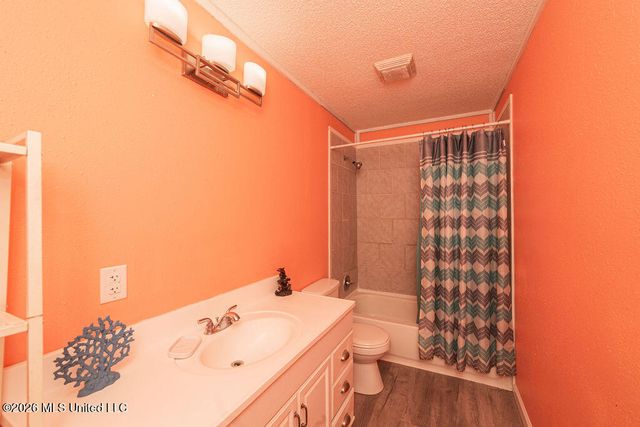 4103 Lake Street, Bay Saint Louis, MS 39520