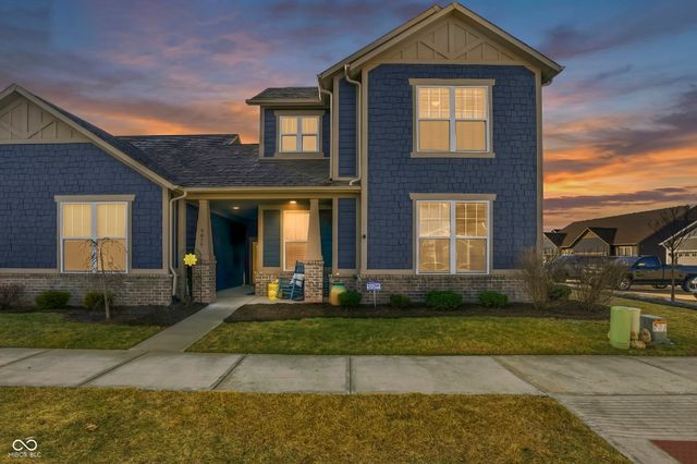 7077 Antiquity Drive, Carmel, IN 46033