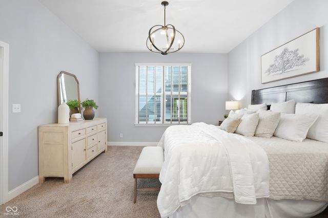 7077 Antiquity Drive, Carmel, IN 46033