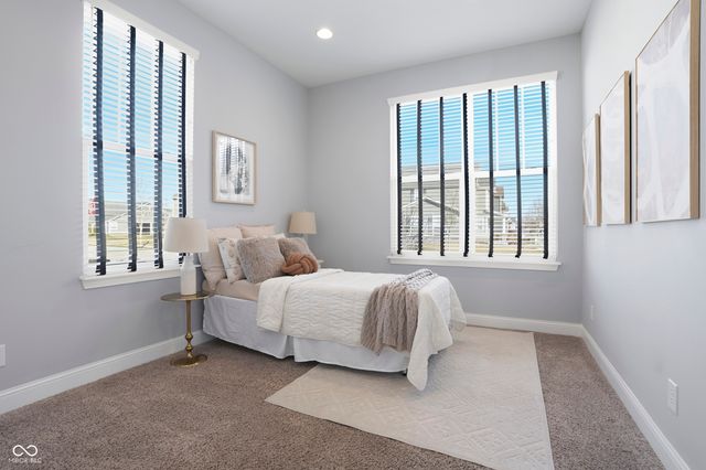 7077 Antiquity Drive, Carmel, IN 46033