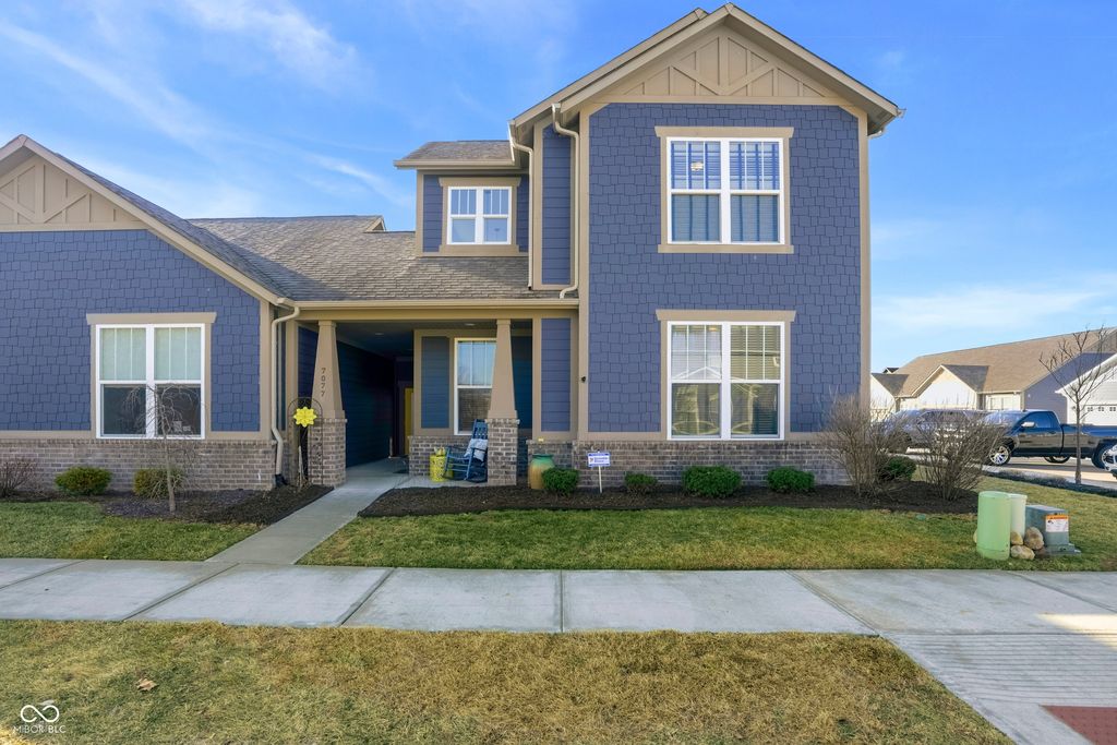 7077 Antiquity Drive, Carmel, IN 46033