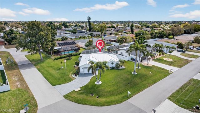 3405 SE 10th PL, Cape Coral, FL 33904