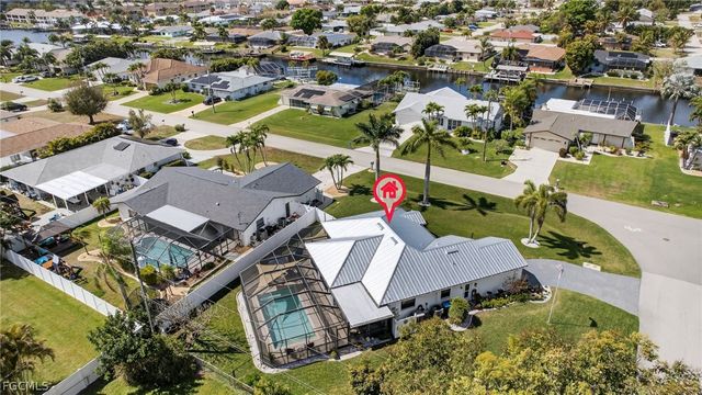 3405 SE 10th PL, Cape Coral, FL 33904
