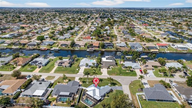 3405 SE 10th PL, Cape Coral, FL 33904