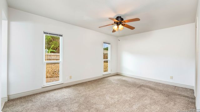 6815 Mickey Mantle, San Antonio, TX 78240