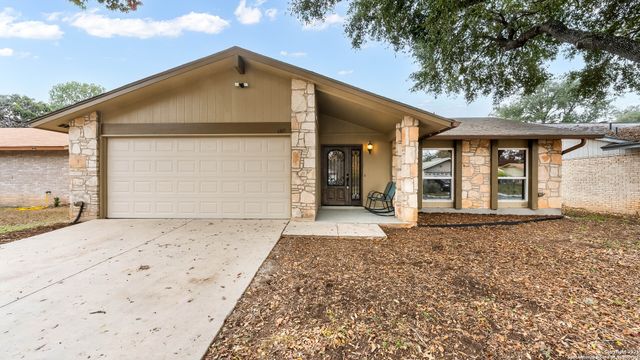 6815 Mickey Mantle, San Antonio, TX 78240