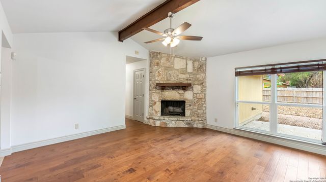 6815 Mickey Mantle, San Antonio, TX 78240
