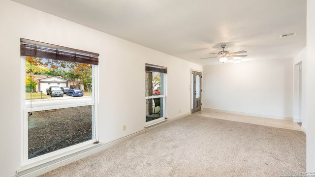 6815 Mickey Mantle, San Antonio, TX 78240