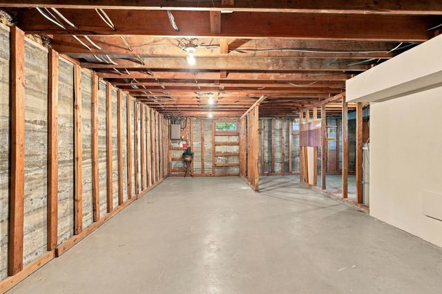 3908 E 22nd Ave, Spokane, WA 99223