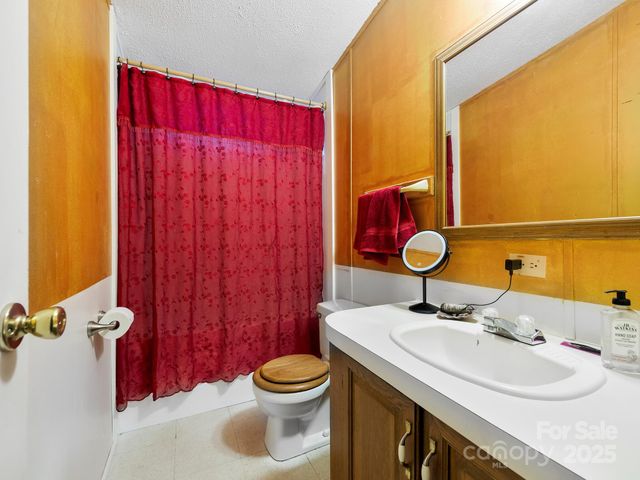 238 Brickyard Road, Asheville, NC 28806