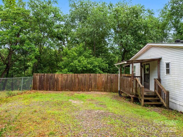 238 Brickyard Road, Asheville, NC 28806