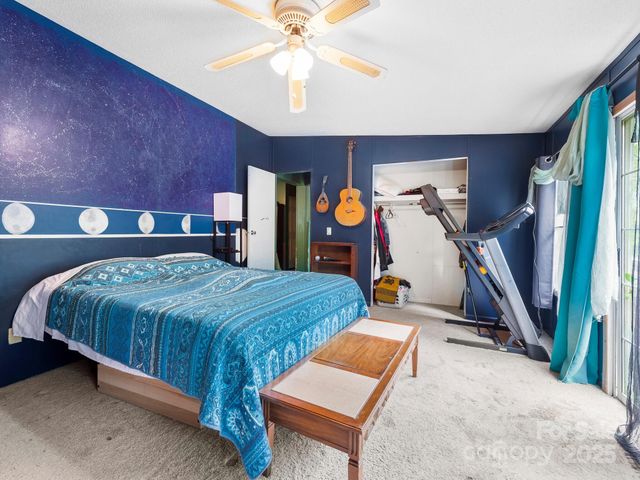 238 Brickyard Road, Asheville, NC 28806
