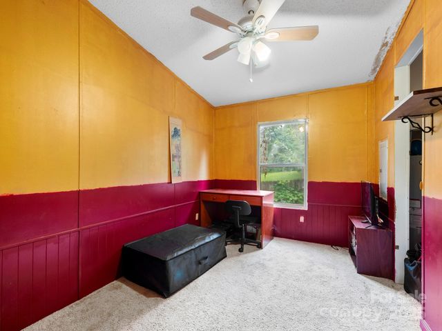 238 Brickyard Road, Asheville, NC 28806