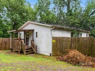 238 Brickyard Road, Asheville, NC 28806