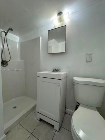 25 SW 10th Street 11, Dania Beach, FL 33004