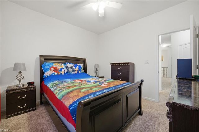 708 Tiffany Green CT, Chesapeake, VA 23320