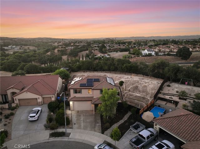 2039 Vista Oaks Way, Paso Robles, CA 93446