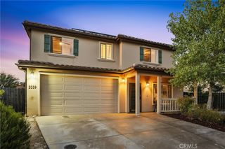 2039 Vista Oaks Way, Paso Robles, CA 93446