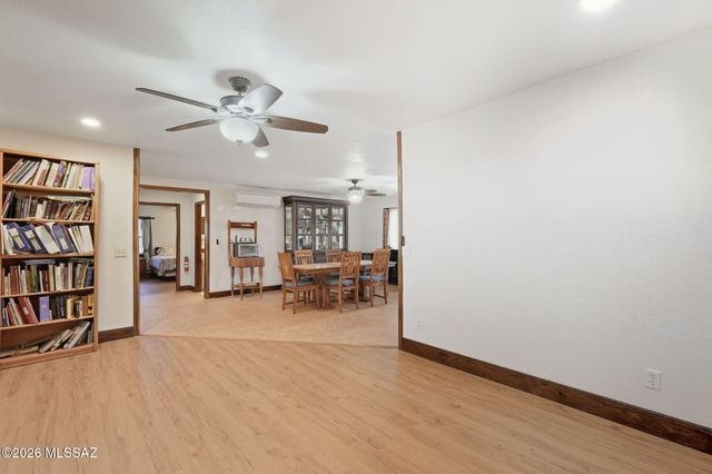 245 S Stallion Ranch Road, Benson, AZ 85602