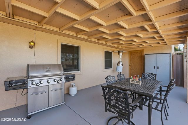 245 S Stallion Ranch Road, Benson, AZ 85602