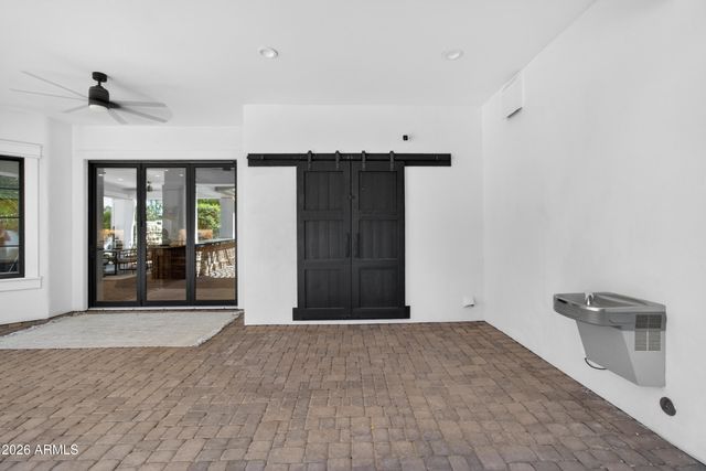 2677 E QUEEN CREEK Road, Gilbert, AZ 85297