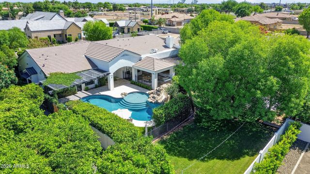 2677 E QUEEN CREEK Road, Gilbert, AZ 85297