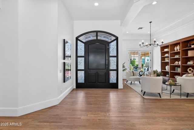 2677 E QUEEN CREEK Road, Gilbert, AZ 85297