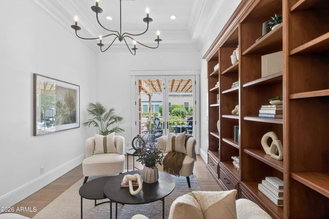 2677 E QUEEN CREEK Road, Gilbert, AZ 85297