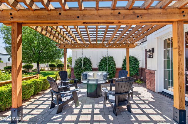 2677 E QUEEN CREEK Road, Gilbert, AZ 85297