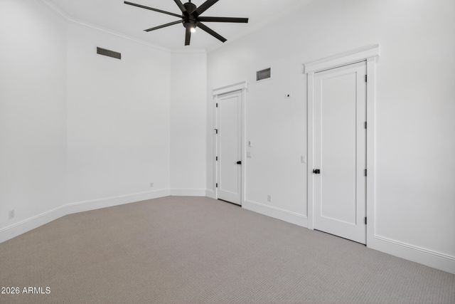 2677 E QUEEN CREEK Road, Gilbert, AZ 85297