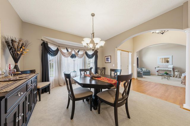 9756 211th Street W, Lakeville, MN 55044