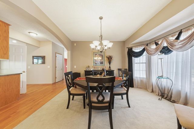 9756 211th Street W, Lakeville, MN 55044