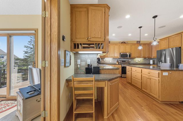 9756 211th Street W, Lakeville, MN 55044