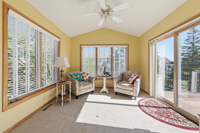 9756 211th Street W, Lakeville, MN 55044