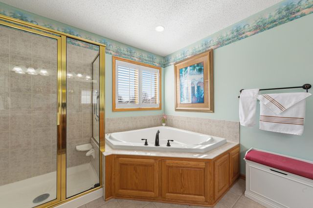 9756 211th Street W, Lakeville, MN 55044